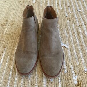 Kork-Ease Women's Tan Suede Ankle Booties